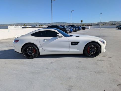 Used 2016 Mercedes-Benz AMG GT S image 4