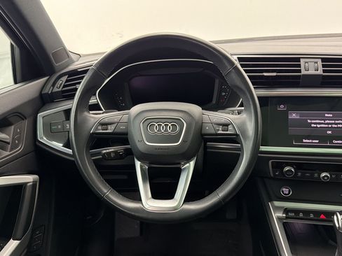 Used 2024 Audi Q3 2.0T Premium w/ Convenience Package AWD/4WD image 16