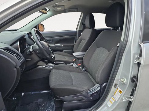 Used 2020 Mitsubishi Outlander Sport SE image 9