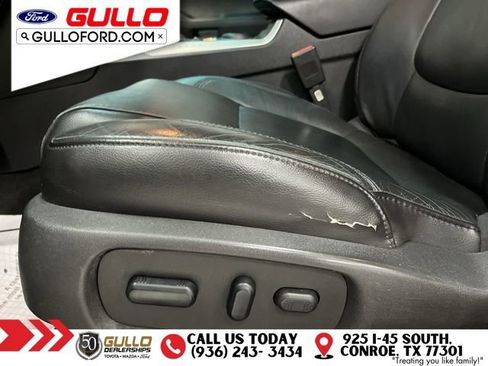 Used 2013 Ford Explorer XLT FWD image 21