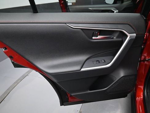 Certified 2025 Toyota RAV4 XSE image 32
