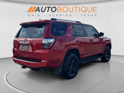 Used 2022 Toyota 4Runner SR5 Premium AWD/4WD image 5