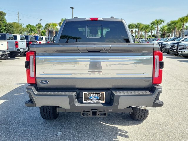 New 2026 Ford F250 Platinum w/ Platinum Plus Package AWD/4WD image 8