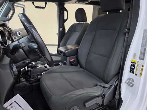 Used 2021 Jeep Wrangler Unlimited Sport AWD/4WD image 15