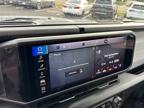 Used 2024 Jeep Wrangler Sport image 18