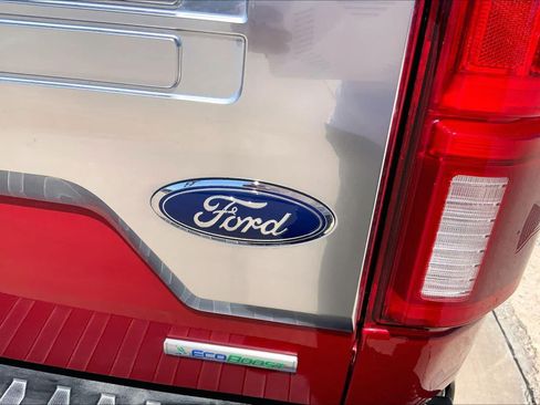 Used 2020 Ford F150 King Ranch w/ Equipment Group 601A Luxury AWD/4WD image 10