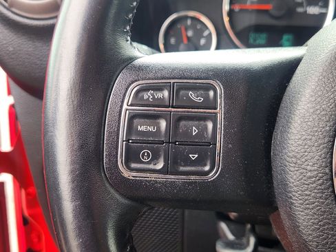 Used 2016 Jeep Wrangler Sport w/ Connectivity Group AWD/4WD image 30