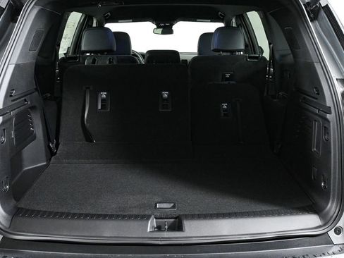 New 2025 GMC Acadia Elevation w/ Elevation Premium Package image 31