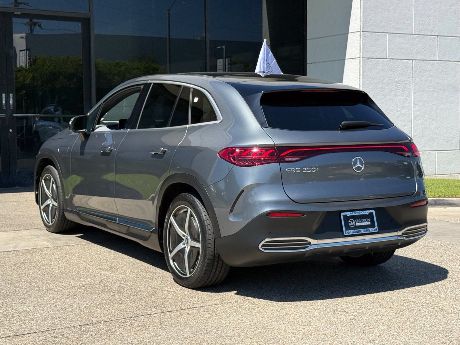 Used 2024 Mercedes-Benz EQE 350+ SUV image 10