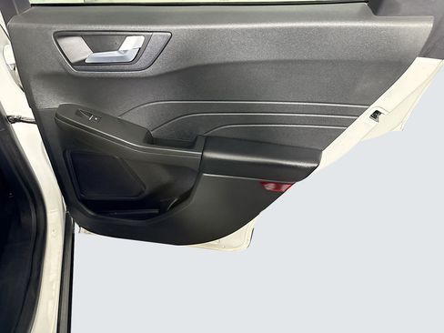 Used 2022 Ford Escape SEL FWD image 28
