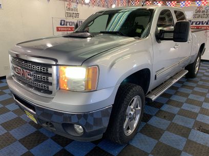 Used 2013 GMC Sierra 2500 SLT w/ SLT Convenience Package