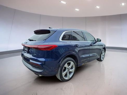 Used 2025 Audi Q5 Premium Plus w/ Premium Plus AWD/4WD image 6
