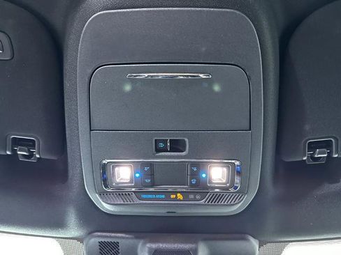 Certified 2023 Ford F150 Lariat w/ Equipment Group 502A High image 31