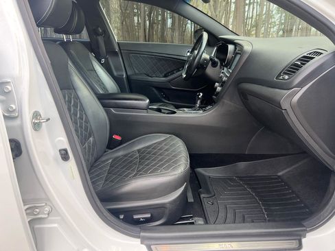 Used 2015 Kia Optima SX image 18