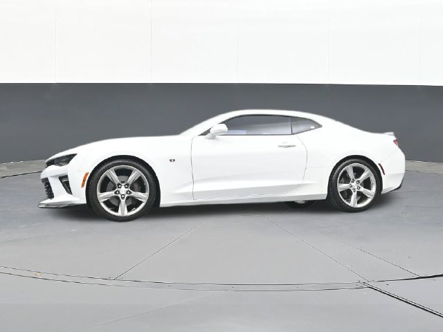 Used 2017 Chevrolet Camaro SS RWD image 57