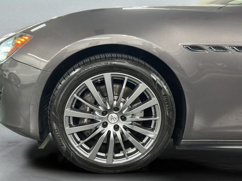 Used 2021 Maserati Ghibli RWD image 9