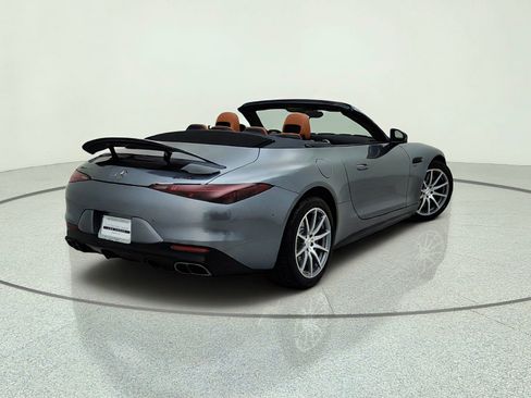 New 2027 Mercedes-Benz SL 43 AMG image 9