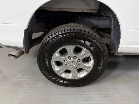 Used 2024 RAM 2500 Big Horn image 12