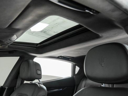 Used 2016 Maserati Quattroporte S RWD image 21