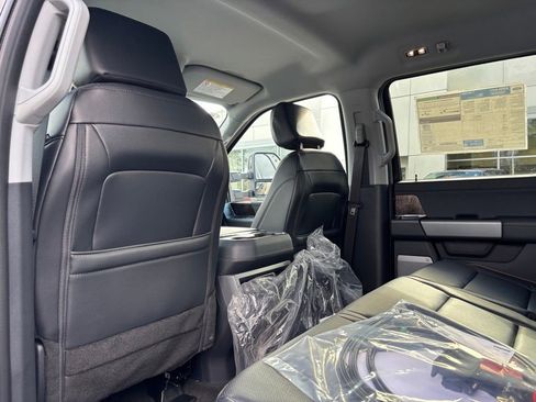 New 2026 Ford F350 Lariat AWD/4WD image 16