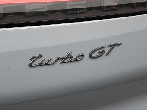 Certified 2022 Porsche Cayenne Turbo GT AWD/4WD image 9