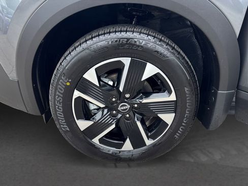New 2026 Nissan Kicks SV w/ SV Premium Package image 11
