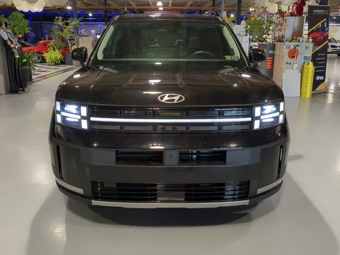 Used 2024 Hyundai Santa Fe Limited image 3