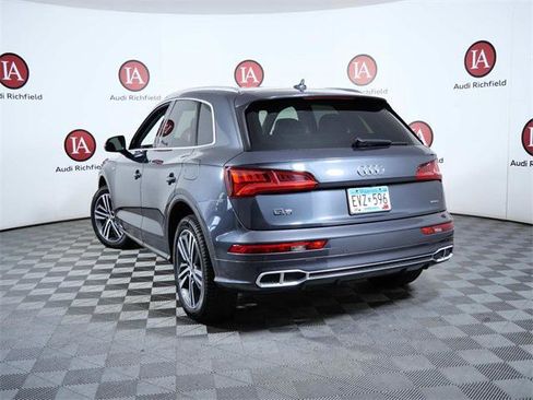 Used 2020 Audi Q5 e Premium Plus w/ Premium Plus Package image 6