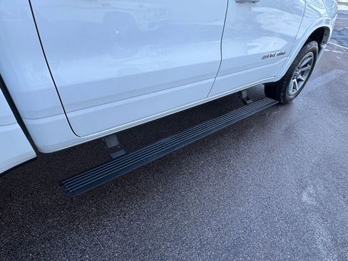 Used 2019 RAM 1500 Limited image 16