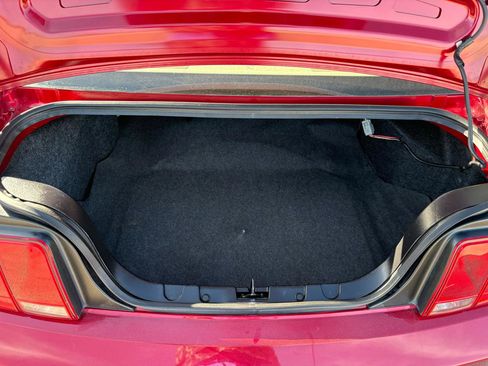 Used 2006 Ford Mustang Coupe image 31