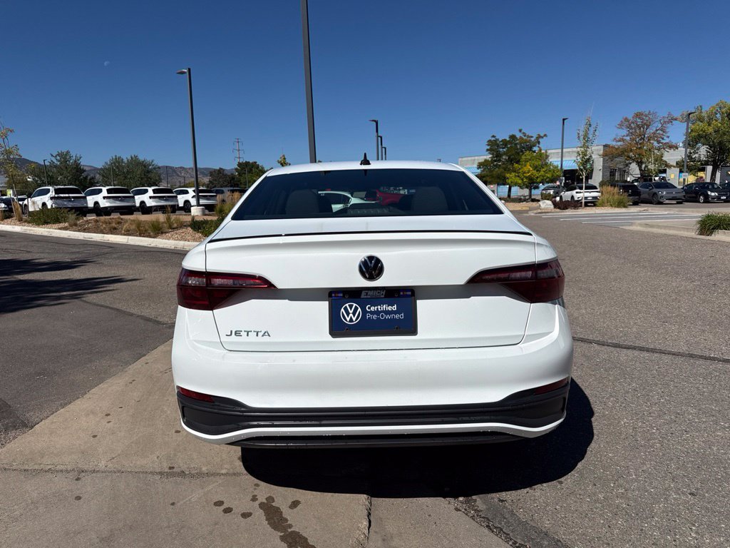 Used 2023 Volkswagen Jetta Sport FWD image 5