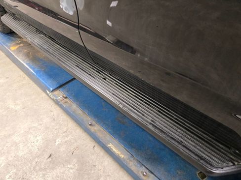 Used 2024 Ford Expedition XLT image 26