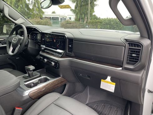 New 2026 GMC Sierra 1500 Elevation w/ Elevation Premium Package image 30