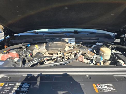 Used 2016 GMC Sierra 2500 Denali w/ Duramax Plus Package image 25