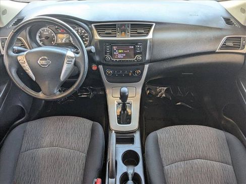 Used 2015 Nissan Sentra SV FWD image 16