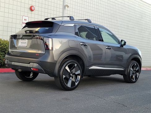 New 2026 Nissan Kicks SR w/ SR Premium Package image 2