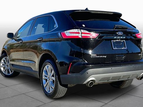 Used 2023 Ford Edge Titanium image 11