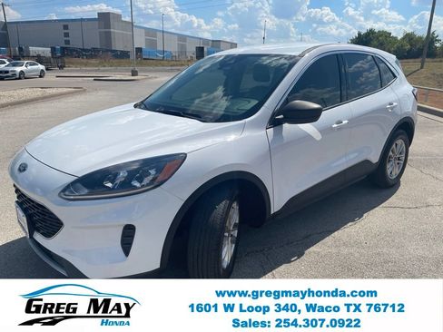 Used 2022 Ford Escape SE w/ Convenience Package FWD image 9