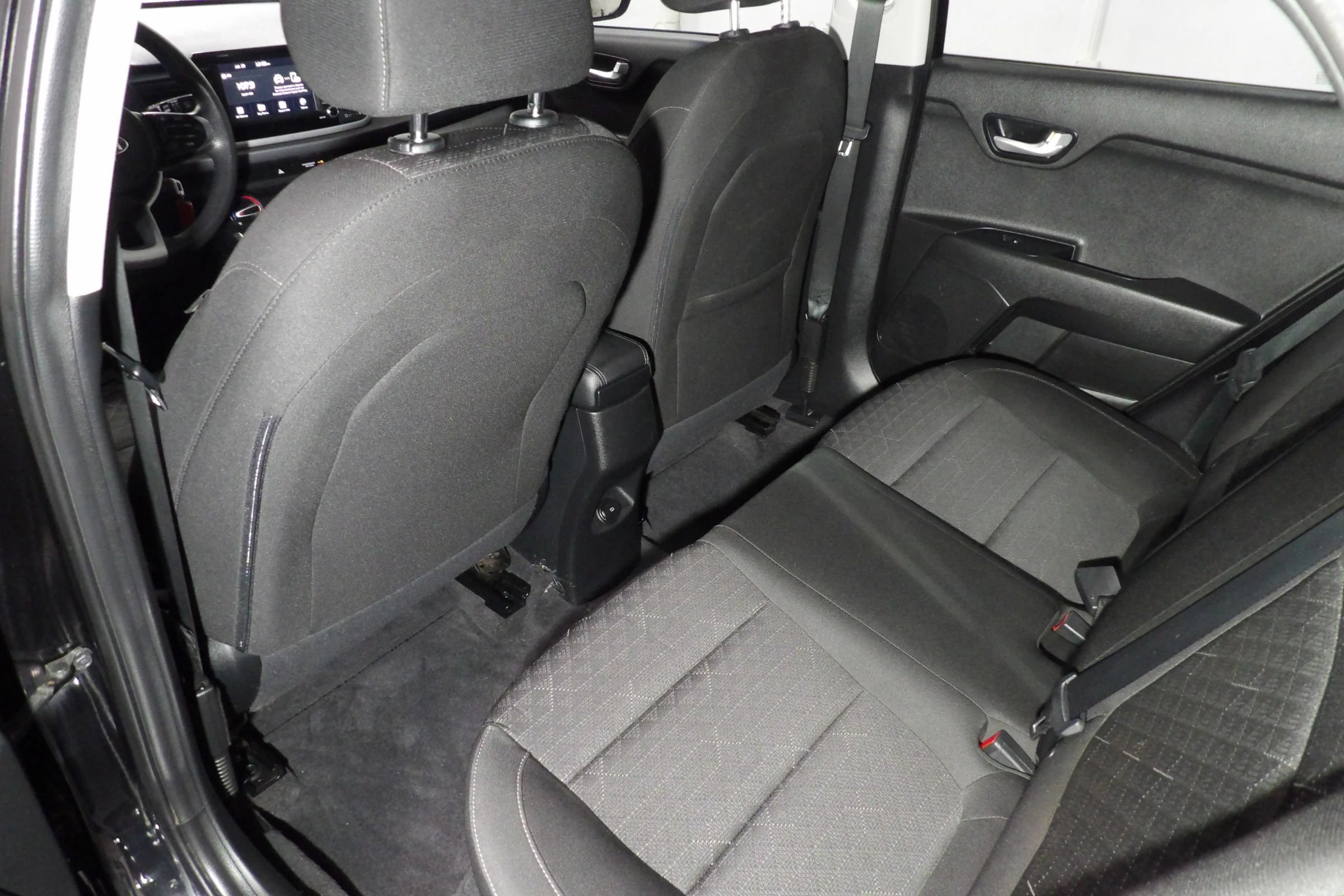 Used 2020 Kia Rio S FWD image 9
