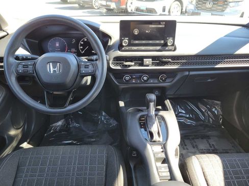 Used 2023 Honda HR-V LX image 19