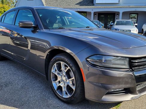 Used 2016 Dodge Charger SXT w/ Rallye Group AWD/4WD image 10