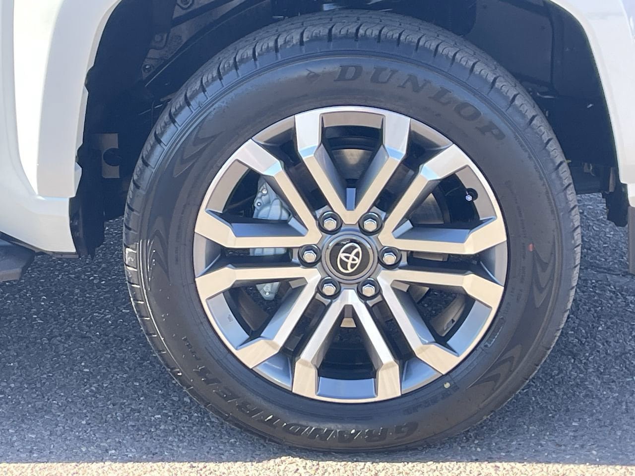 New 2026 Toyota 4Runner Limited AWD/4WD image 9