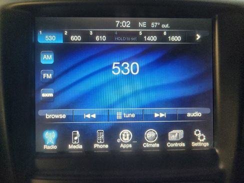 Used 2017 Chrysler 200 Limited Platinum image 25