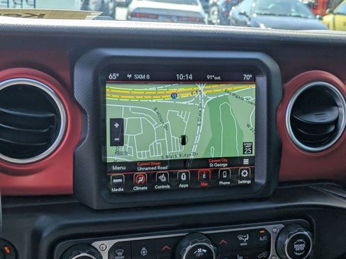 Used 2021 Jeep Wrangler Rubicon AWD/4WD image 22
