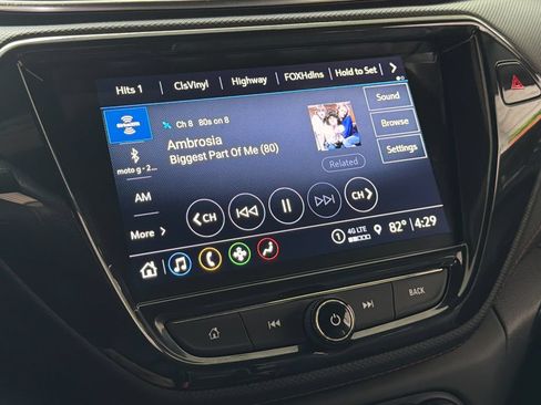 Used 2023 Chevrolet TrailBlazer RS w/ Sun and Liftgate Package FWD image 8