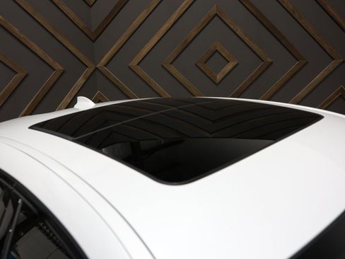 Used 2023 BMW X6 M50i w/ Executive Package image 14