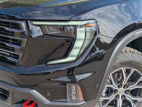 New 2026 GMC Acadia AT4 w/ Super Cruise Package image 3