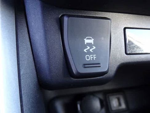 Certified 2024 Toyota RAV4 XLE FWD image 24