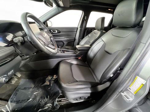 Used 2022 Jeep Compass Altitude w/ Sun and Sound Group image 21