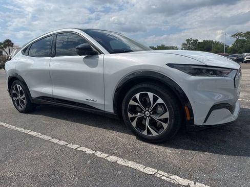 Used 2023 Ford Mustang Mach-E Premium image 6